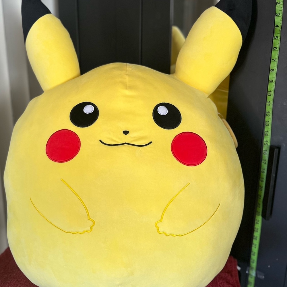 Squishmallows Pokémon Pikachu Plush 24”